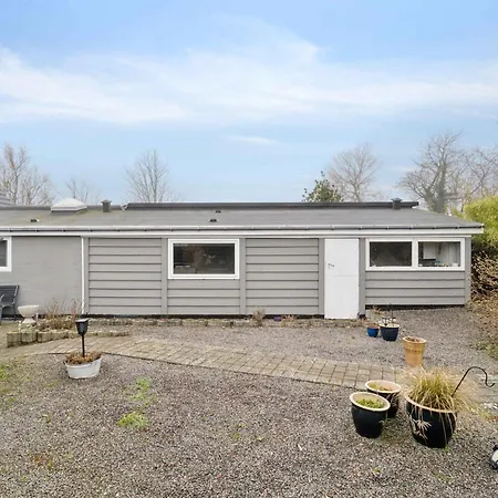 Villa Cozy With Lots Of Charm Åkirkeby